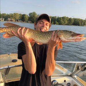 Meet your Posher, Brett